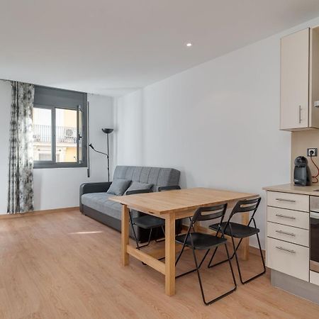 Guestready - Bright Home Near Montjuic Barcelona Exterior photo